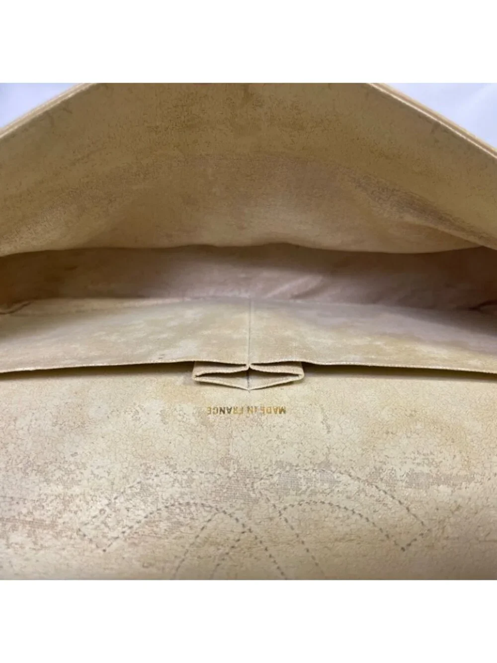 Chanel Vintage Turnlock Quilted Beige Shoulder Bag